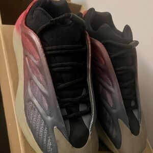 Yeezy 700